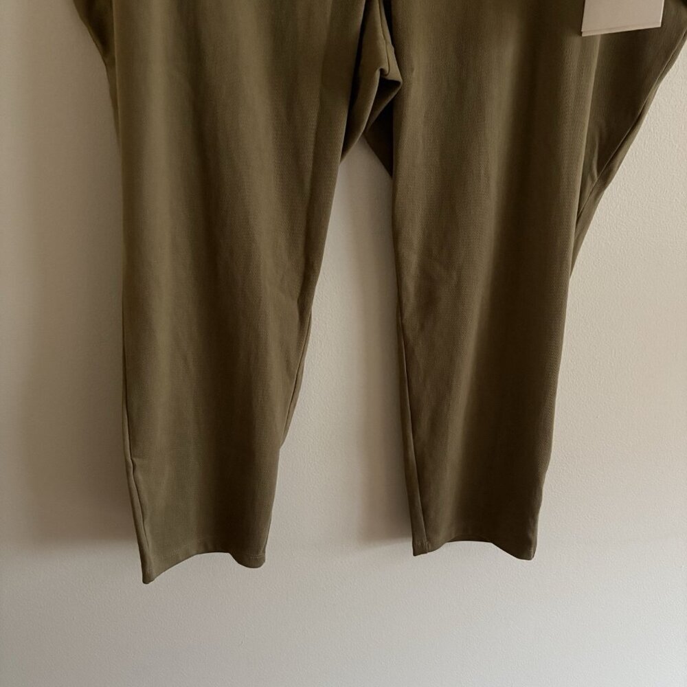 Women With Control Plus 28WP Olive Petite St.Tropez Twill Pockets Leggings NWT - Picture 3 of 15